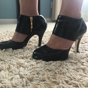 Steve Madden black high heels